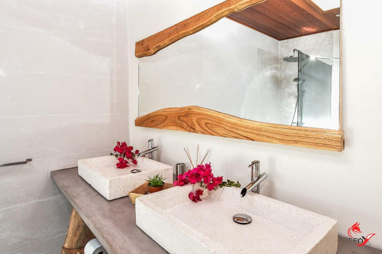 Villa Fleur D'O Le Robert Exteriér fotografie
